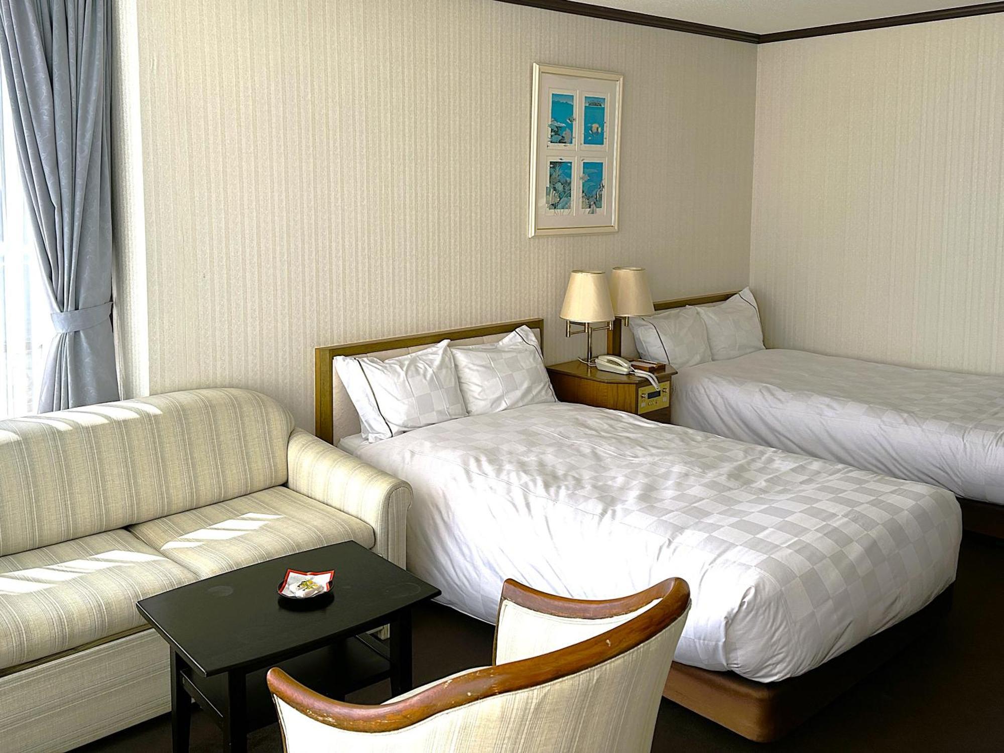 Shiraraso Grand Hotel Shirahama Chambre photo